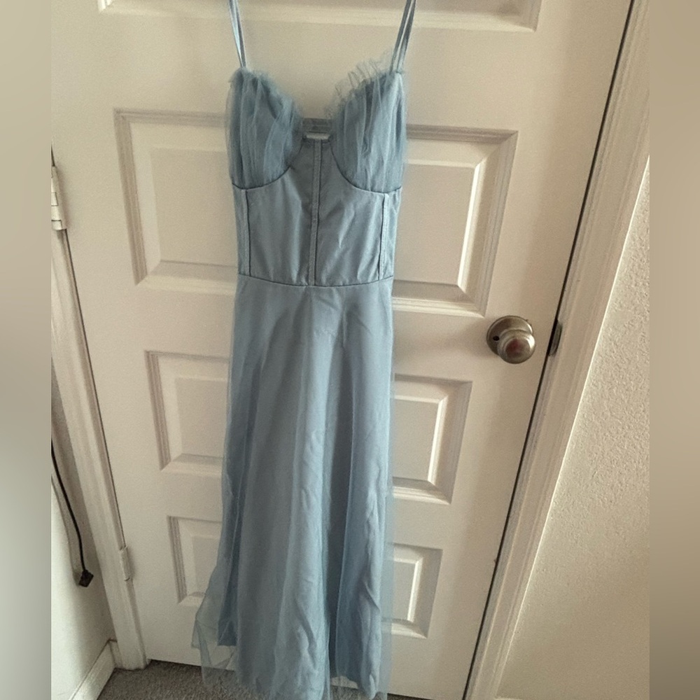Elegant Blue Evening Gown